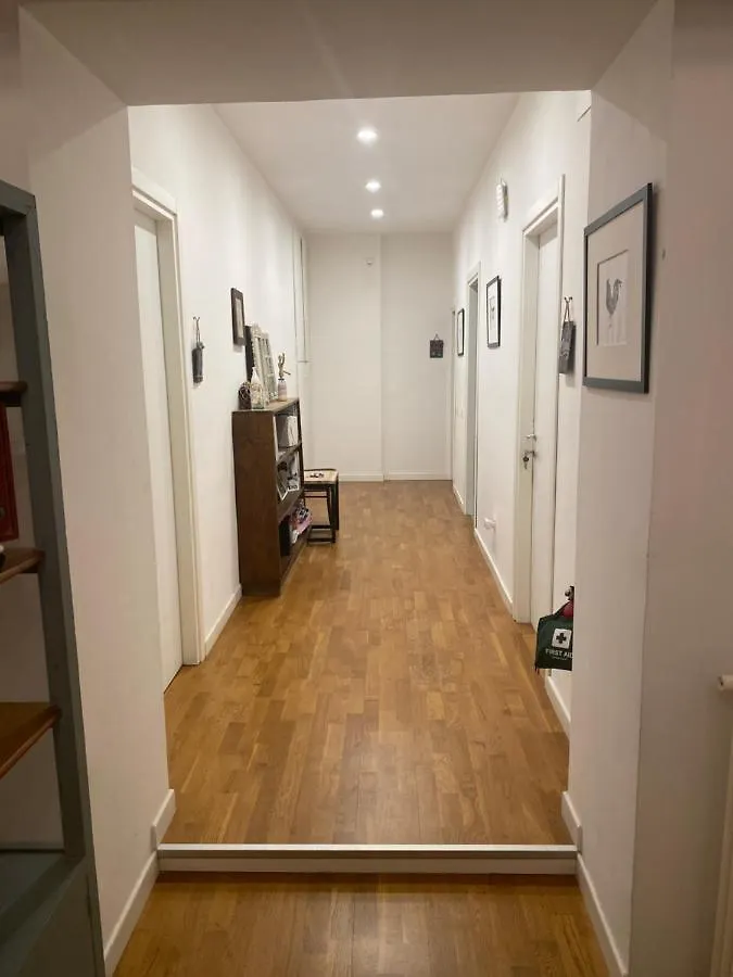Guest house La Rosa Di Roma 3 In Heart Of Rome In San Giovanni